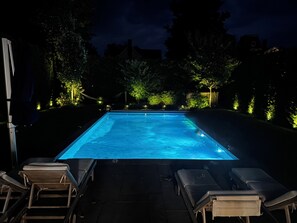Outdoor pool, a heated pool