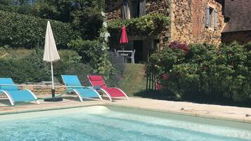 Piscine extérieure, piscine chauffée