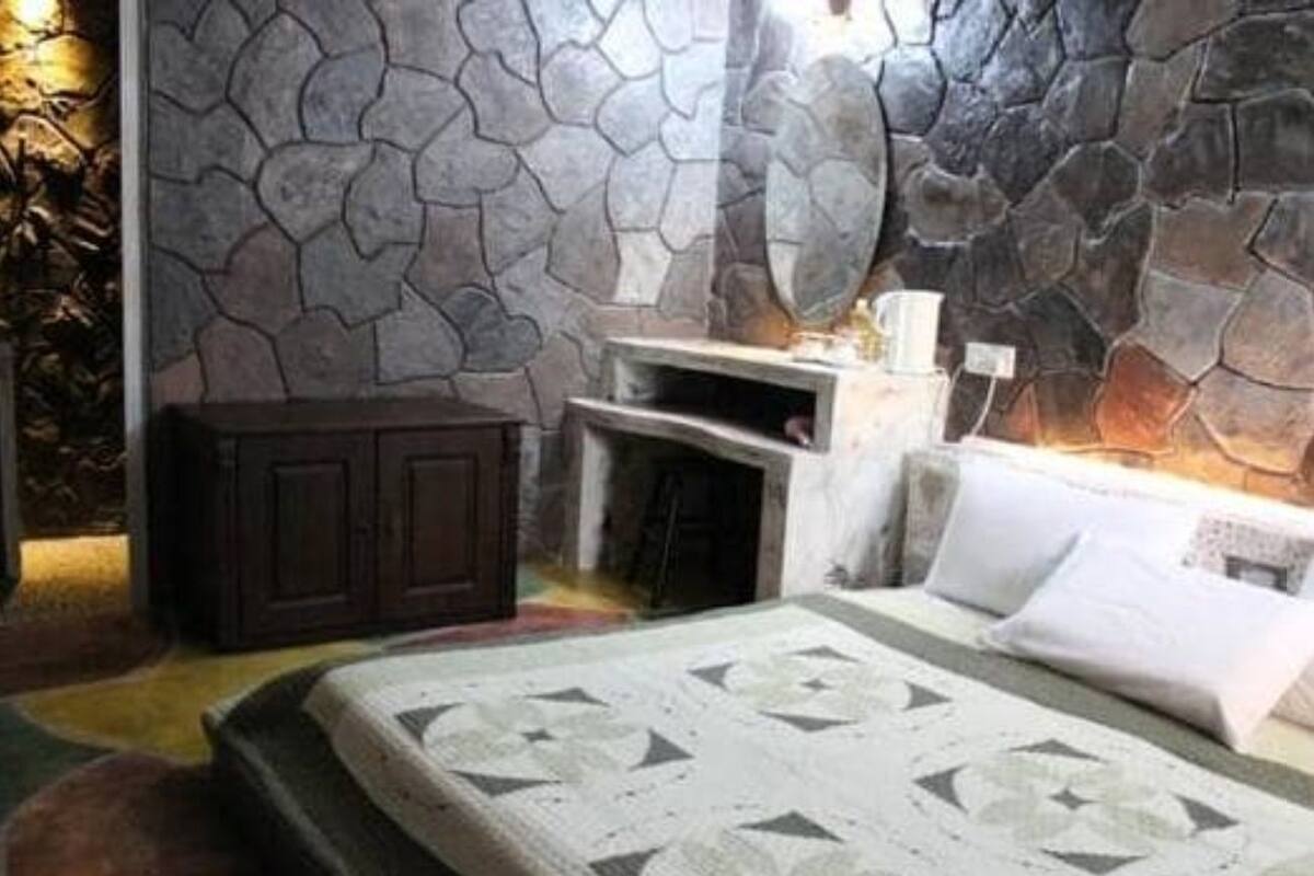 Desk, blackout curtains, iron/ironing board, free WiFi
