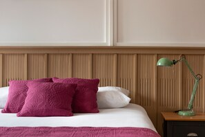 3 Schlafzimmer, schallisolierte Zimmer, Bügeleisen/Bügelbrett