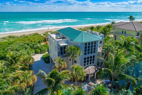 Chateau de la Mer:  Gated Fla Beach Estate w/ heated pool, hot tub, elevator.  