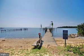 Beach nearby, beach towels