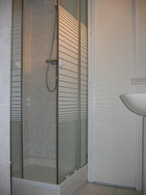 Shower - Homerez - Apartment in Port-Vendres. (Port-Vendres)