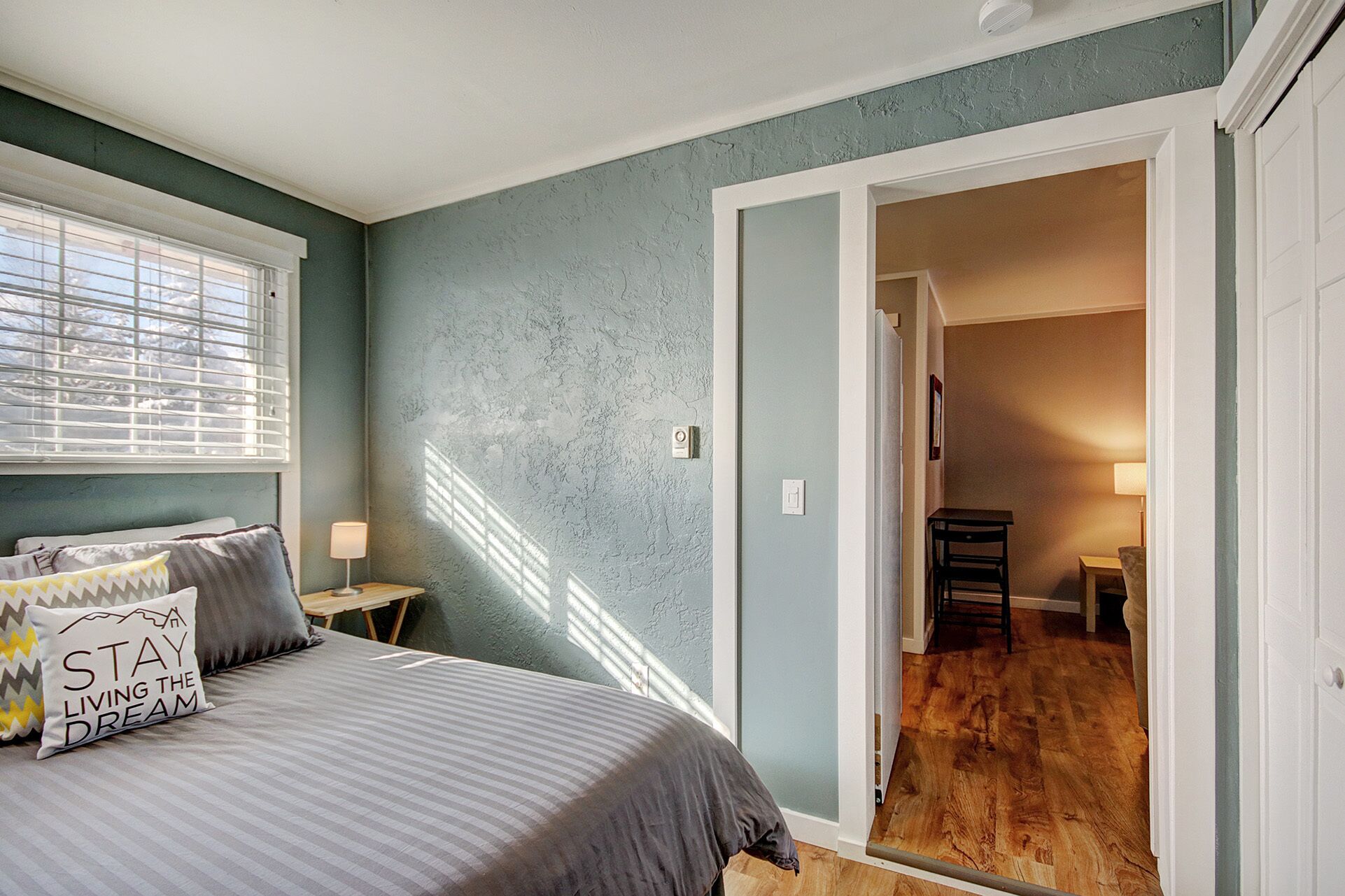 1 soverom, strykejern/-brett, reiseseng for barn og wi-fi