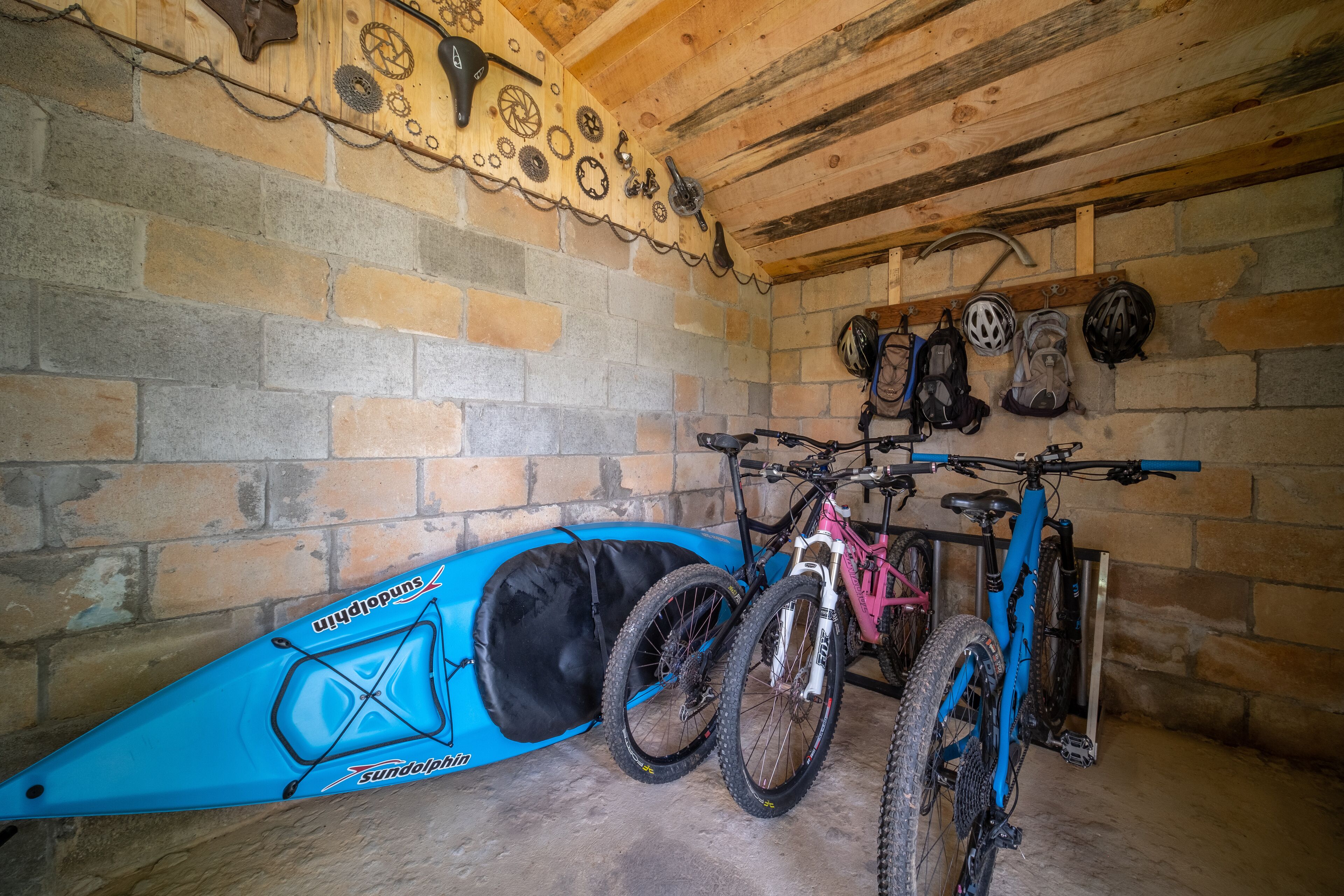 Bikes & kayak not included with rental.