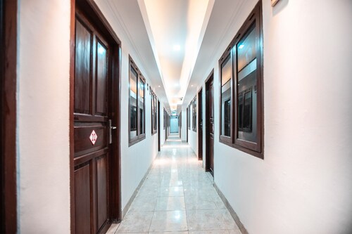 OYO 868 Wisma Taisir