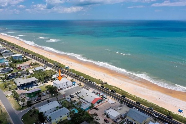 Pelican Suite is steps from the beach!