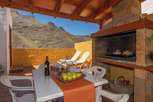 GC0366 House with heated pool in El Valle de Agaete