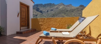GC0366 House with heated pool in El Valle de Agaete
