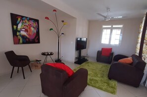 TV, DVD player