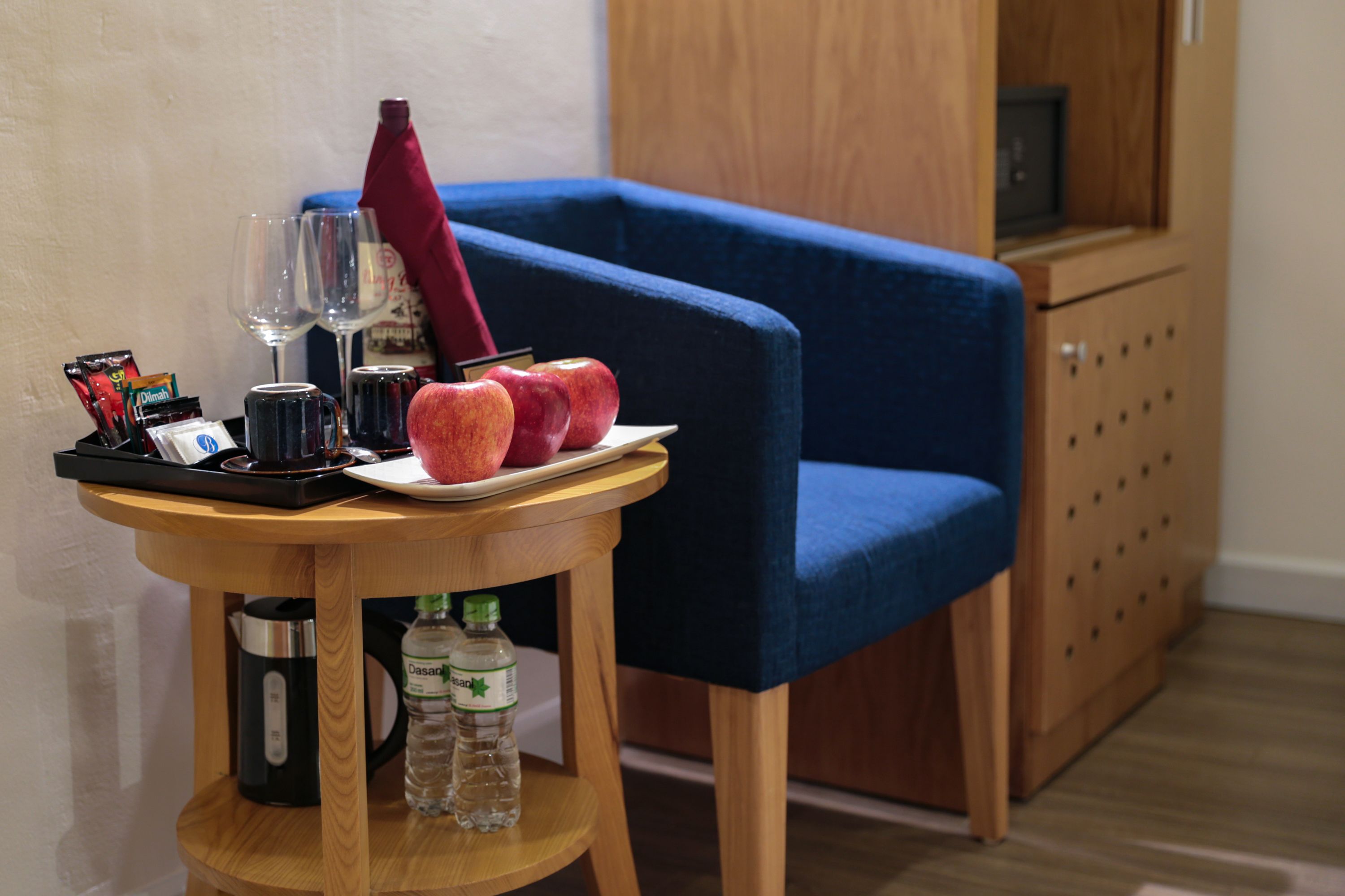 superior double room | premium bedding, minibar, in-room safe, desk