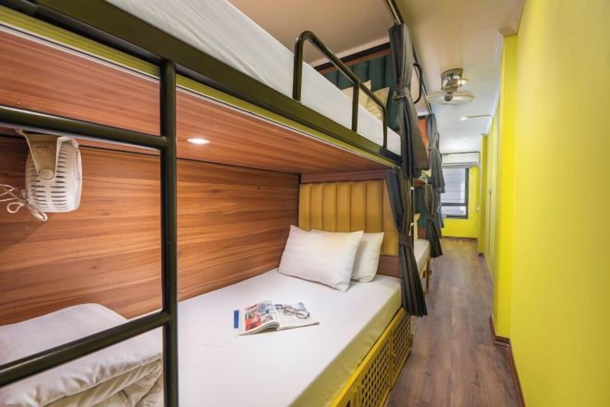 Roba de llit d'alta qualitat, minibar i caixa forta a l'habitació 