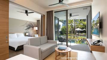One Bedroom Suite Pool Access | Egyptian cotton sheets, premium bedding, Select Comfort beds, minibar