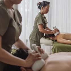 Couples treatment room(s), sauna, steam room