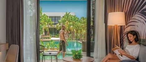 Junior Suite, Pool Access