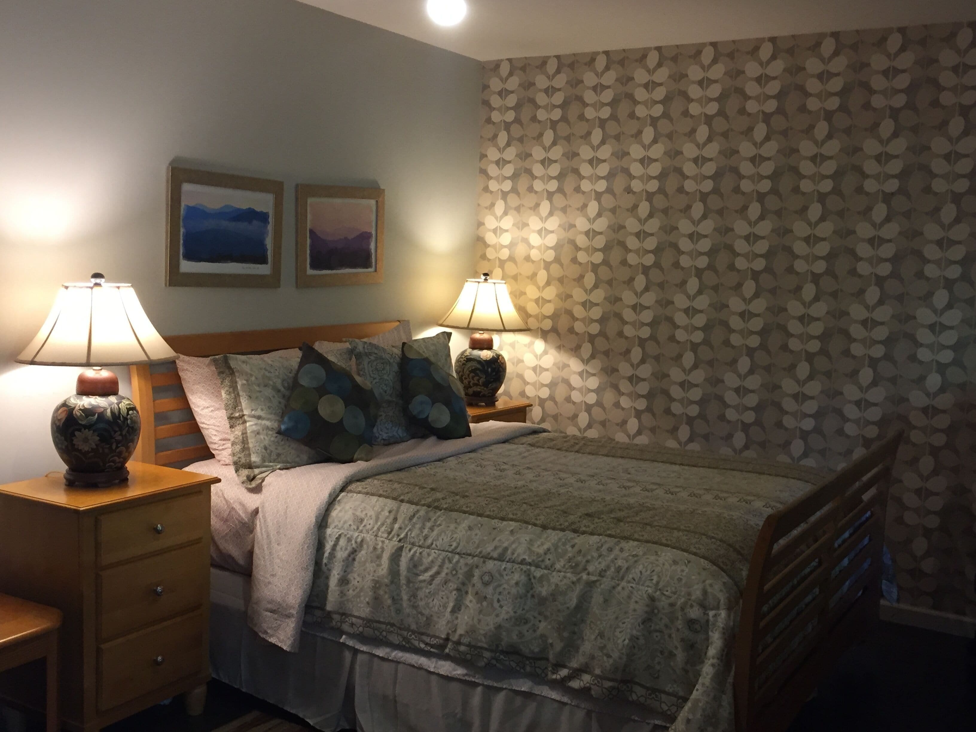 3 BR Quiet & Beautiful House,Near Downtown,UVA & Wineries