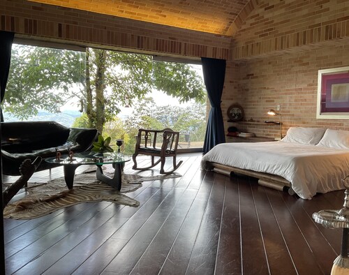 CASA FINCA BOSQUE DE FIZEBAD