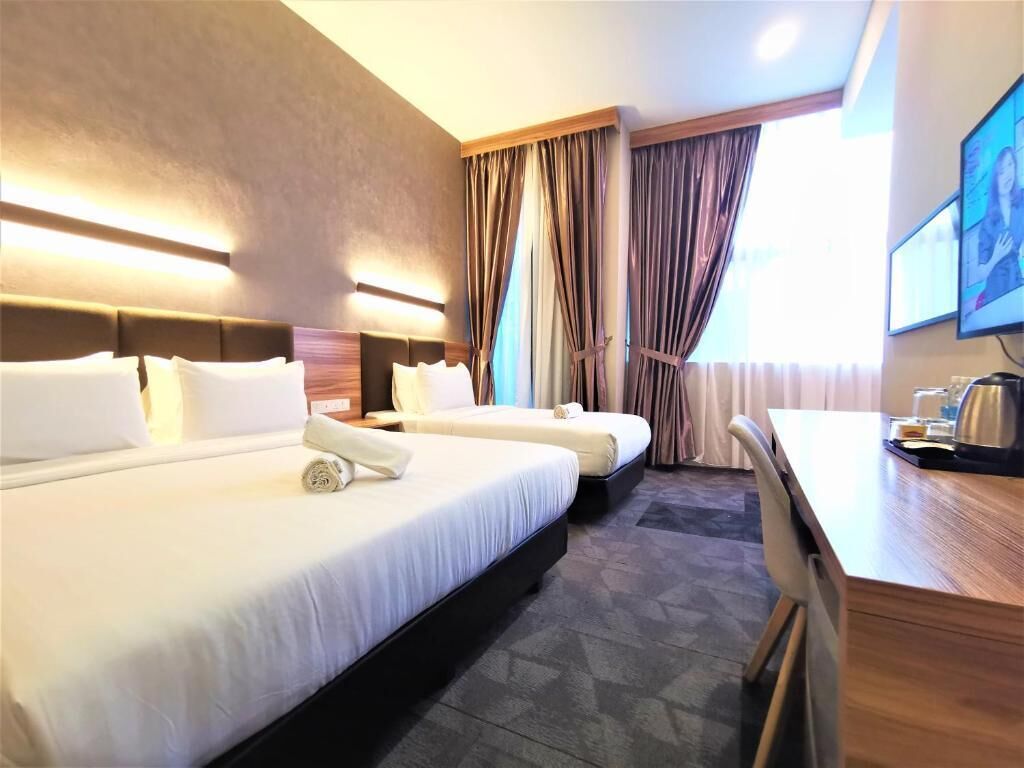 minibar, in-room safe, desk, blackout curtains