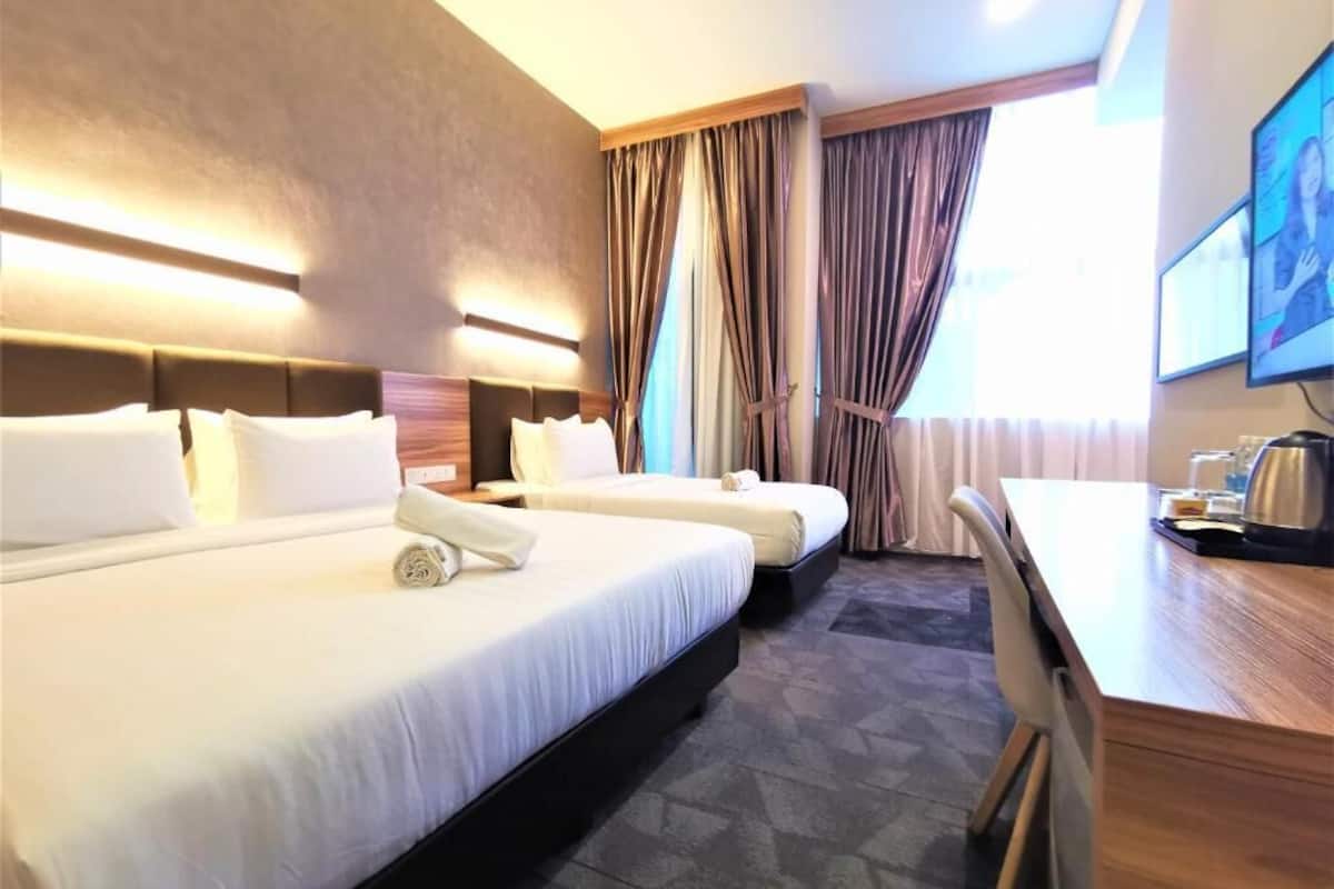 minibar, in-room safe, desk, blackout curtains