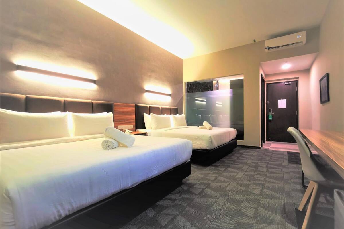 minibar, in-room safe, desk, blackout curtains