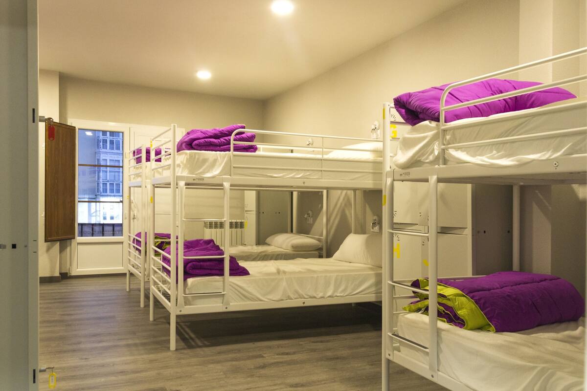 Shared Dormitory, Women only, Shared Bathroom (1 bed in 8 Bed Dorm)