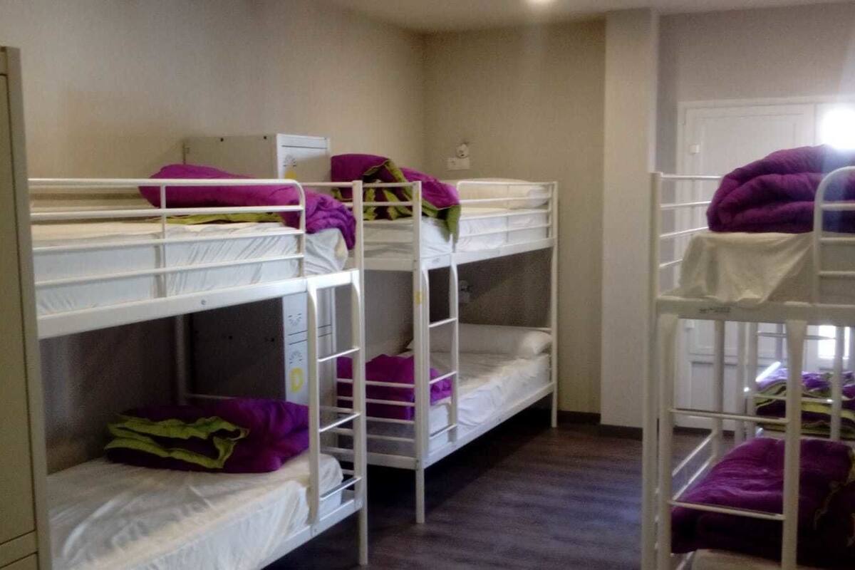 Shared Dormitory, Mixed Dorm, Shared Bathroom (1 bed in 8 Bed Dorm)