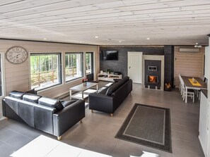 TV, DVD player - Hämyrinne by Interhome (Mikkeli)