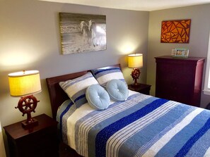 2 chambres, fer et planche à repasser, accès au Wi-Fi (inclus)