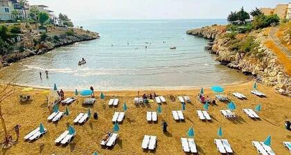 Athena Premium Suites