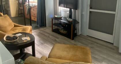 A Gem in the Hills - Your Secret Place From Home<br>