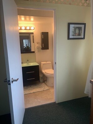 Shower, towels, toilet paper