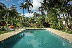 Pool - Hanalei Colony Resort #G-1 - Ocean front condominium in Wainiha/Haena (Wainiha)