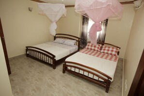 Comfort-Doppelzimmer | Italienische Bettbezüge von Frette, hochwertige Bettwaren