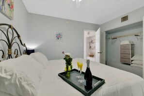 2 Schlafzimmer, Bügeleisen/Bügelbrett, kostenloses WLAN, Bettwäsche