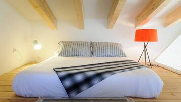 1 chambre, fer et planche Ă repasser, Wi-Fi gratuit, draps fournis