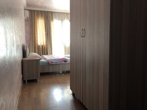 Dubbelrum - utsikt mot bergen | Gratis wi-fi