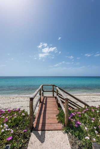 #Luxlikehome Azure Sea View Pool House