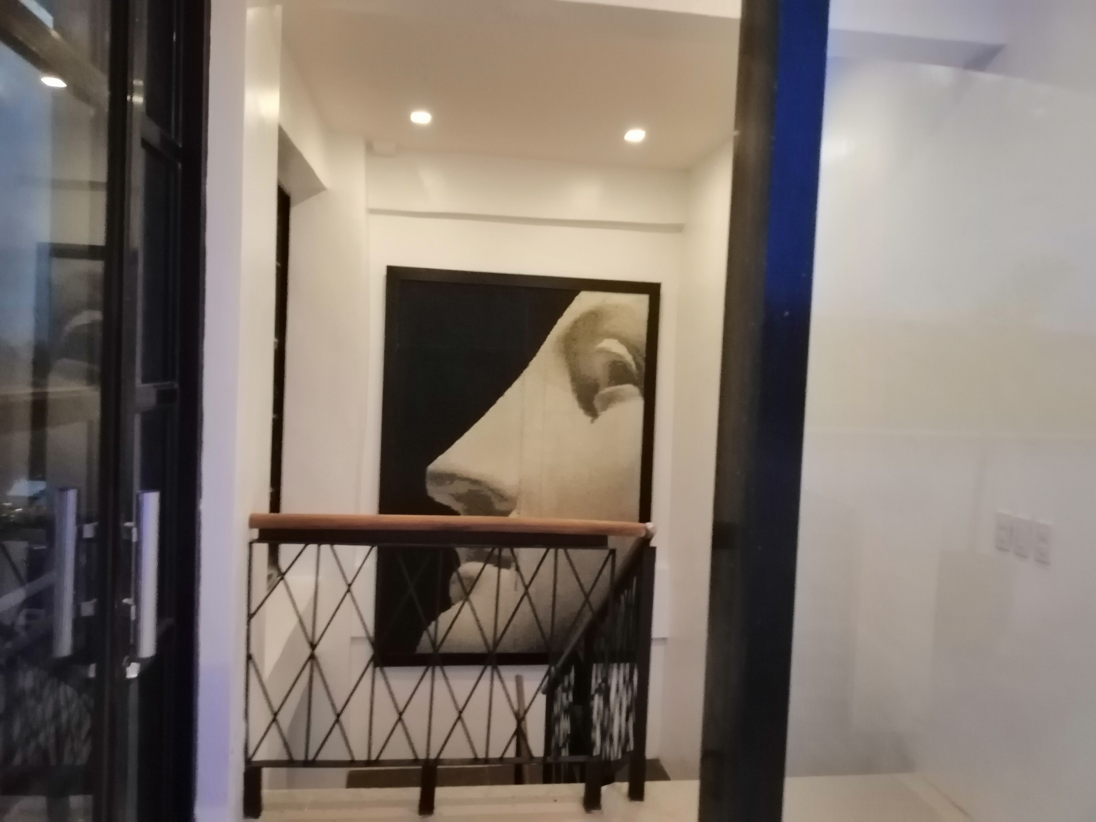 تفاصيل الفندق من الداخل