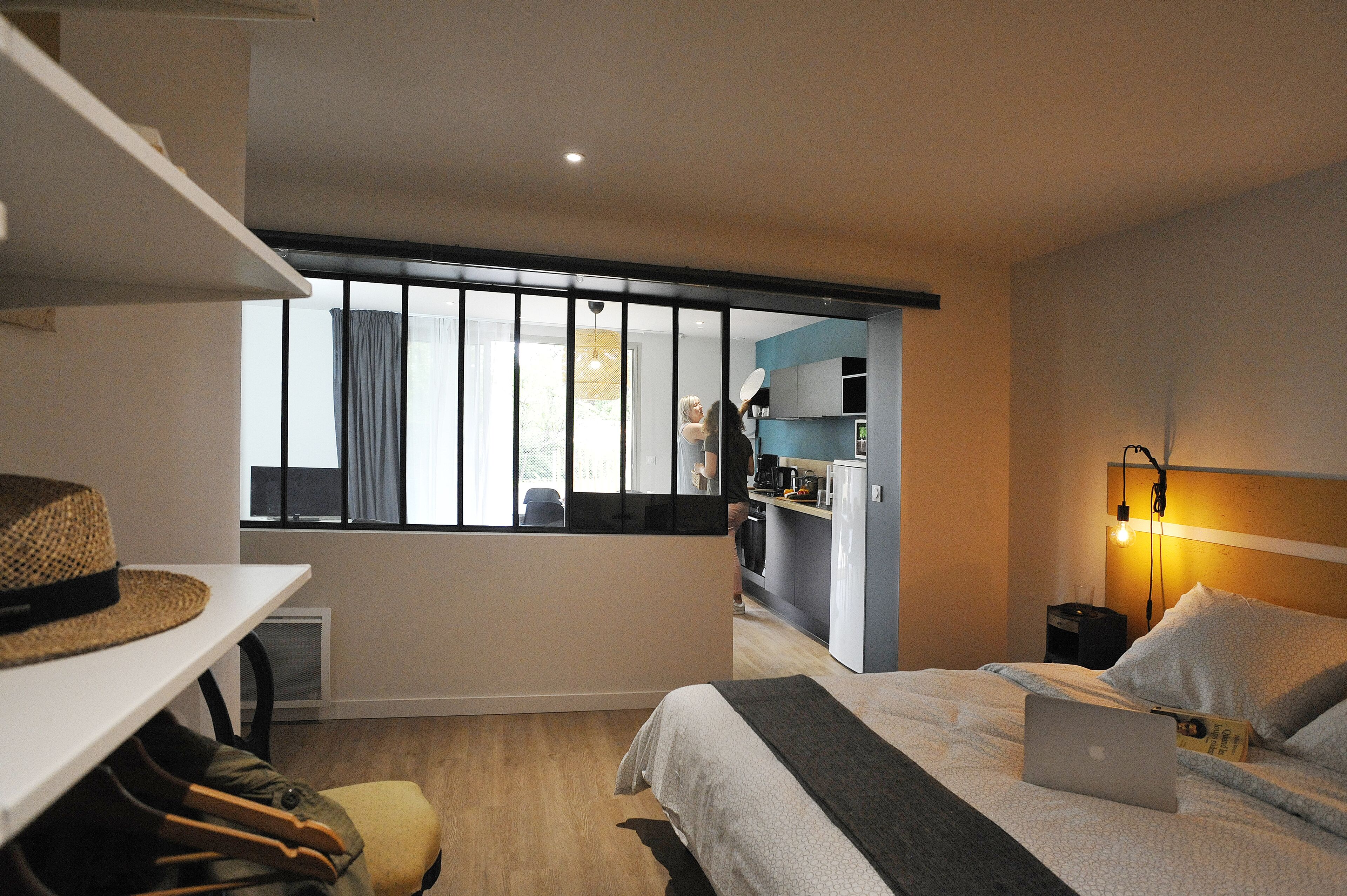 1 chambre, fer et planche à repasser, Wi-Fi