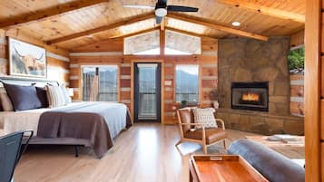 Tabla de planchar con plancha, wifi y ropa de cama