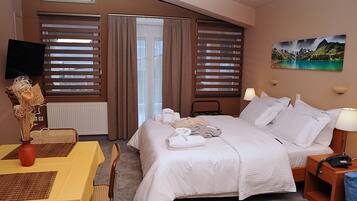 Bộ đồ giường cao cấp, màn/rèm cản sáng, phòng cách âm