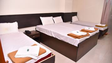 Egyptian cotton sheets, premium bedding, Tempur-Pedic beds, in-room safe