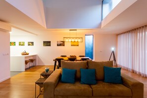 Flachbildfernseher, Stereoanlage