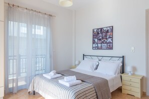 1 chambre, bureau, espace de travail pour ordinateur portable