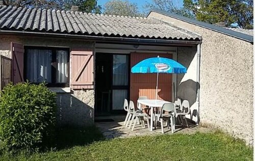 Two-Bedroom Cottage 7 People (1)