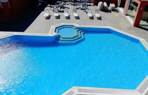 Outdoor pool, pool loungers