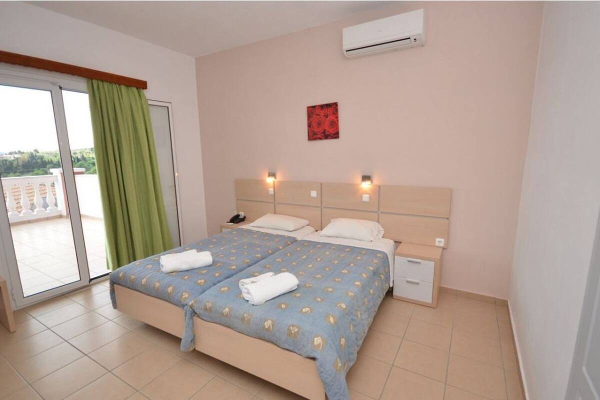Desk, rollaway beds, free WiFi, bed sheets