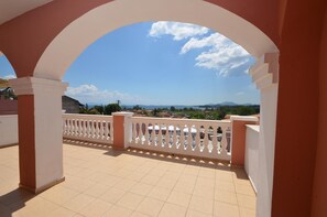 ระเบียง