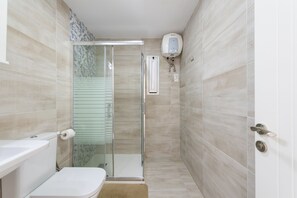 Chuveiro, secador de cabelo