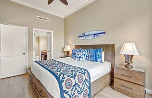 1 bedroom, iron/ironing board, free WiFi, bed sheets - Maui Resort Rentals: Honua Kai Hokulani 140 – Upgraded Large Ground Floor 1BR, Spacious Lawn Area + Easy Pools/Beach Access (Lahaina)